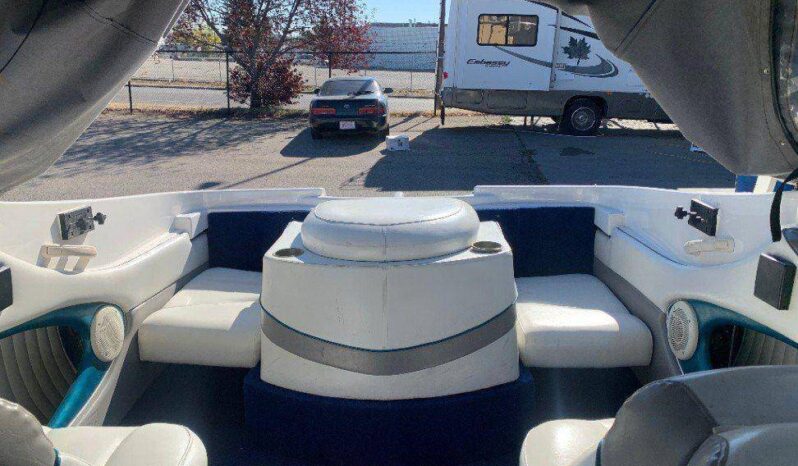 
								1998 Bayliner CAPRI 2050 CL full									