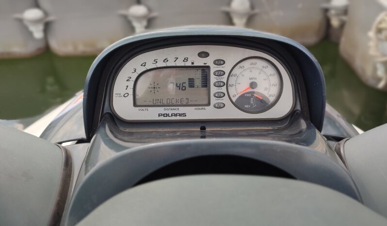 
								2000 Polaris Genesis full									