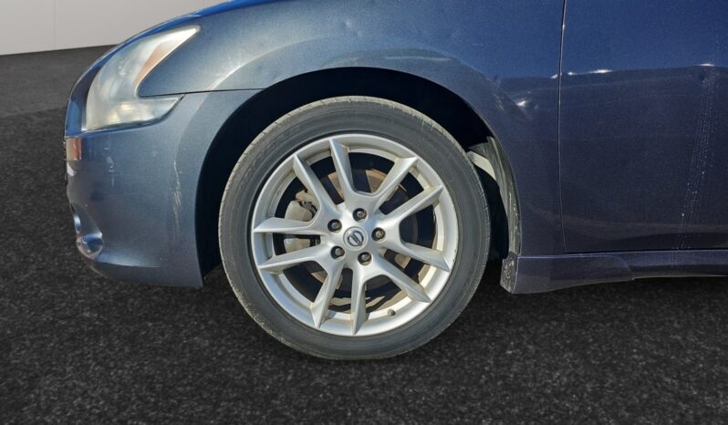 
								2011 Nissan Maxima full									