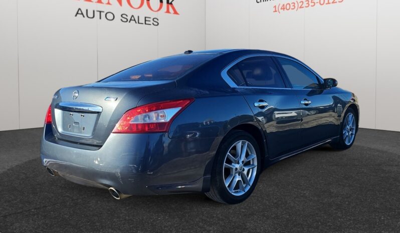
								2011 Nissan Maxima full									