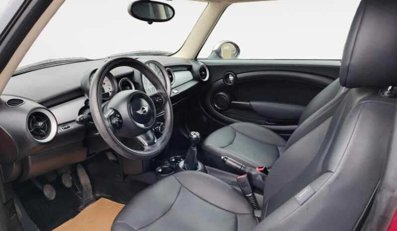 
								2012 MINI Cooper full									