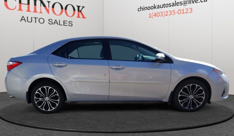 
								2015 Toyota Corolla full									