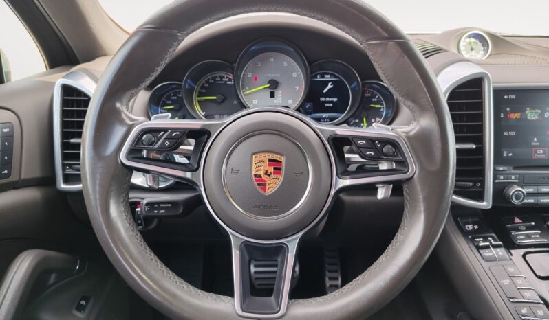 
								2017 Porsche Cayenne full									