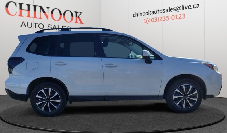 
								2017 Subaru Forester full									