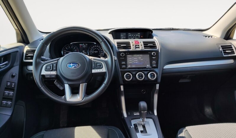 
								2017 Subaru Forester full									