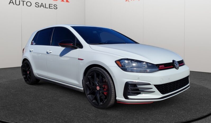 
								2018 Volkswagen Golf GTI full									
