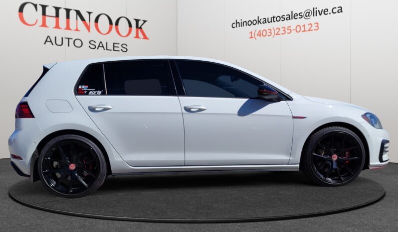 
								2018 Volkswagen Golf GTI full									