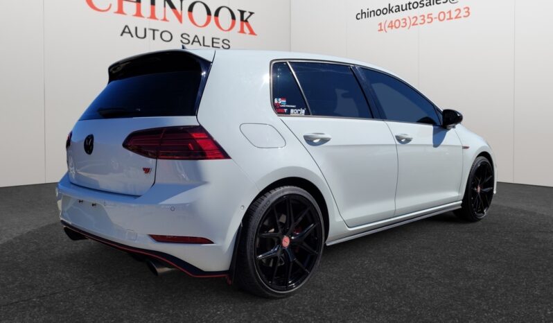 
								2018 Volkswagen Golf GTI full									