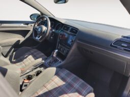 
										2018 Volkswagen Golf GTI full									