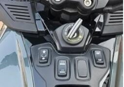 
										2021 Can Am Spyder full									