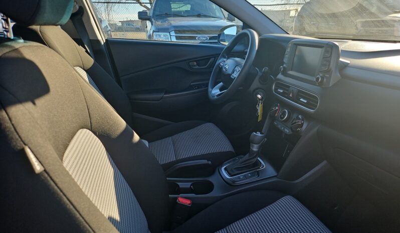 
								2021 Hyundai Kona full									