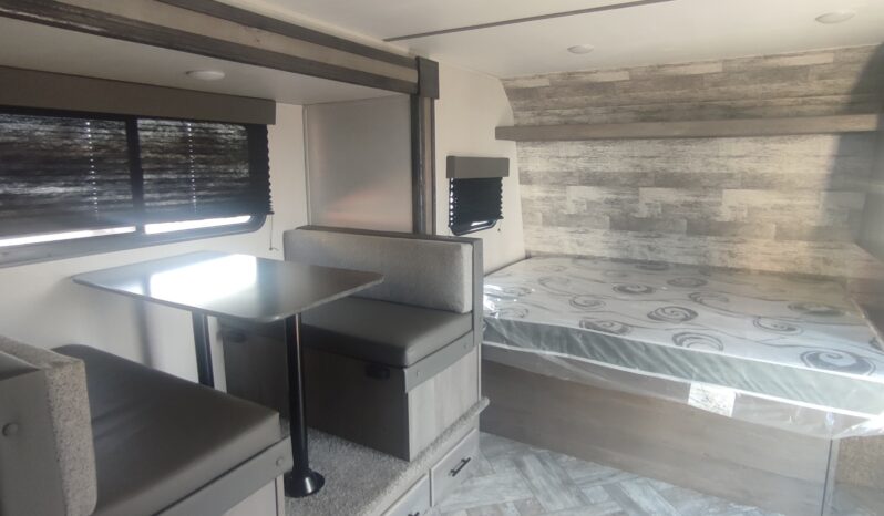 
								2021 Keystone springdale 17′ bumper pull full									