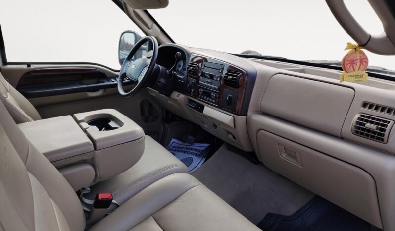 
								2007 Ford F350 Lariat full									