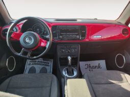 
										2012 Volkswagen Beetle full									
