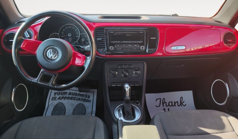 
								2012 Volkswagen Beetle full									