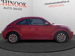 
										2012 Volkswagen Beetle full									
