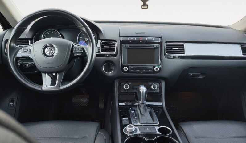 
								2015 Volkswagen Touareg Comfortline full									