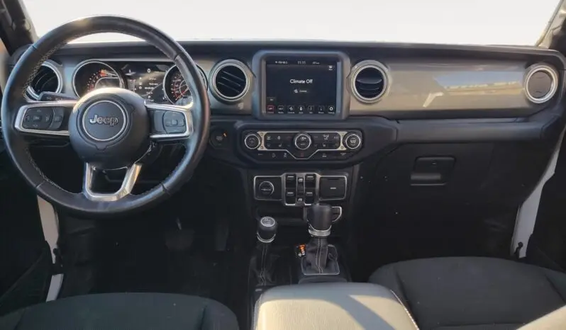 
								2023 Jeep Wrangler Sahara full									