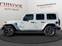 
										2023 Jeep Wrangler Sahara full									