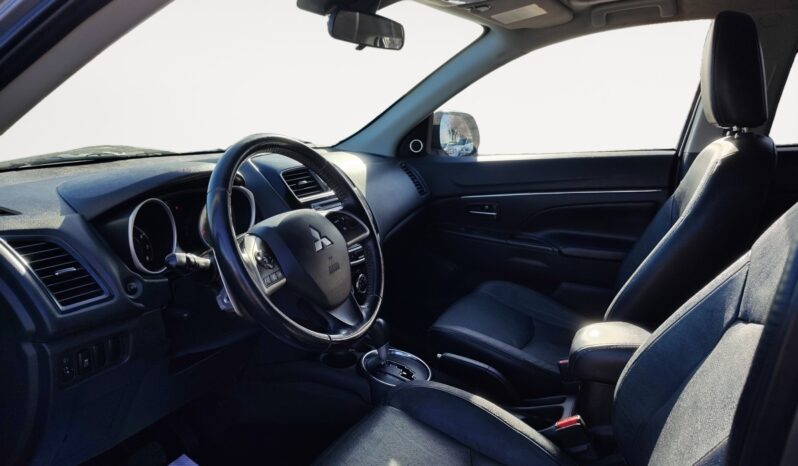 
								2015 Mitsubishi RVR AWD full									