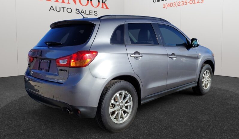 
								2015 Mitsubishi RVR AWD full									