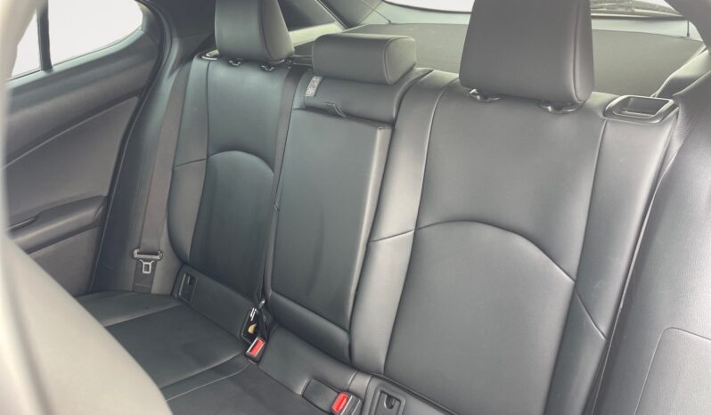 
								2023 Lexus UX 250h Premium full									