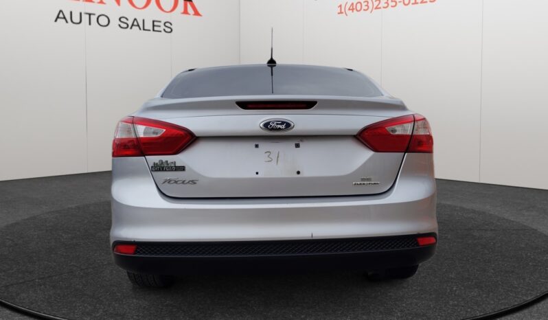 
								2013 Ford Focus SE full									